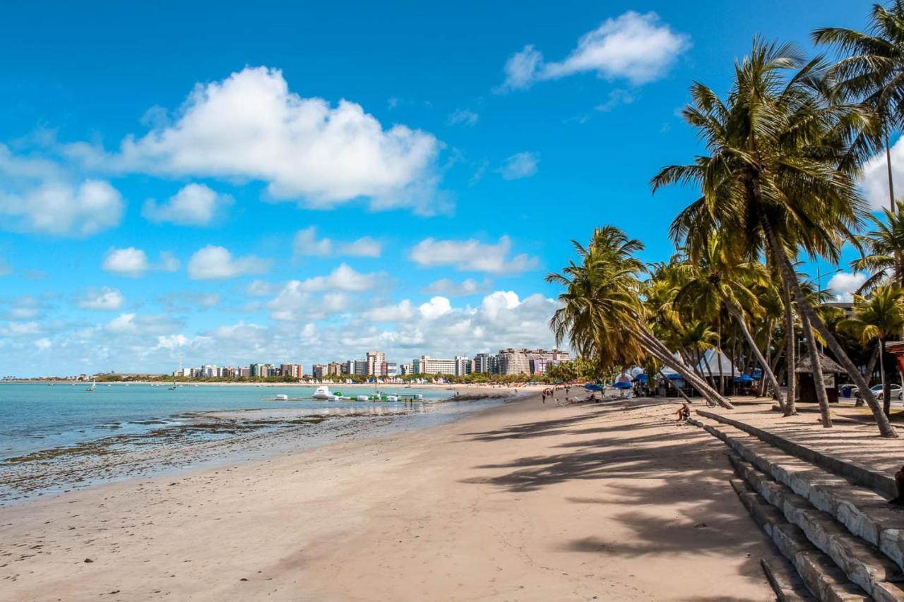 Cama&Cafe 400 Metros Da Praia De Jatiuca, Maceio - Al Luaran gambar